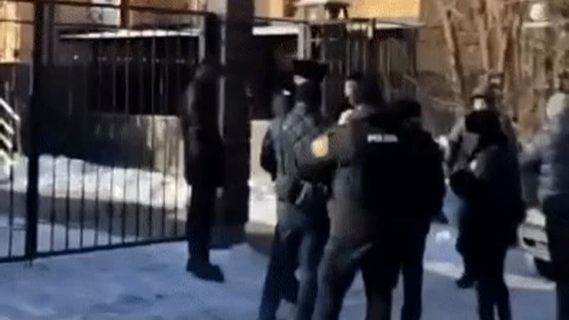 Детей заставляли молиться и наказывали в пансионатах Алматы