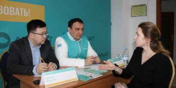 В Павлодаре открылась дополнительная общественная приемная партии "AMANAT"