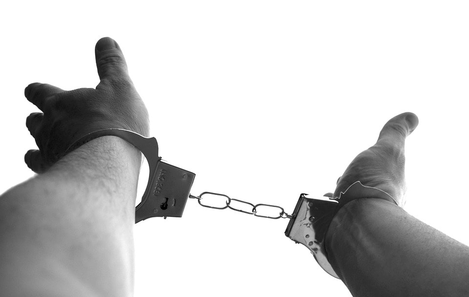 Полицейские задержали автобусного онаниста в Шымкенте