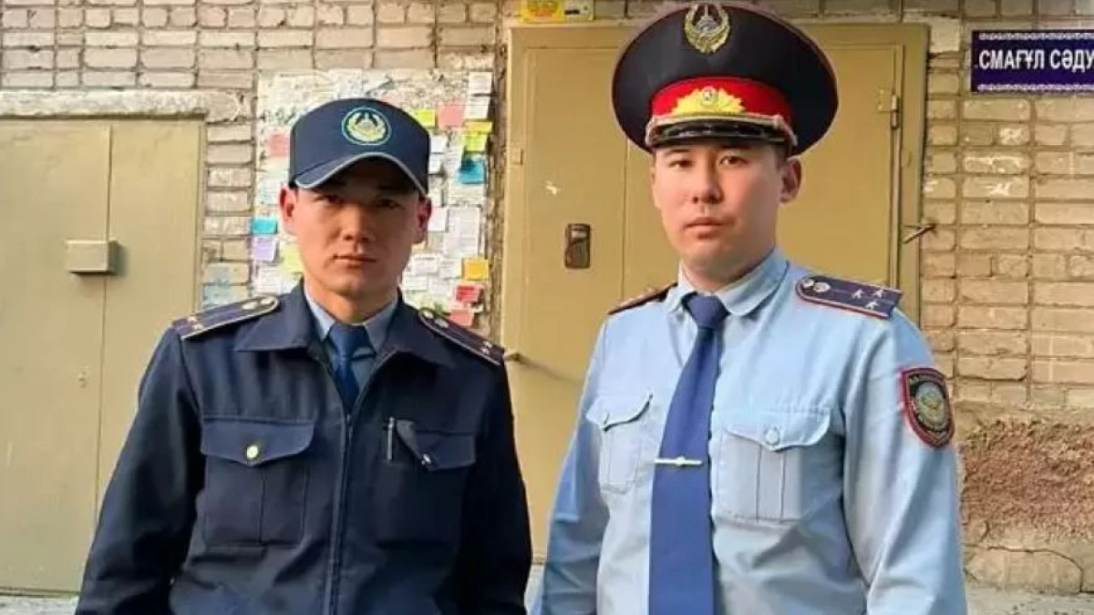 Двоих малышей нашли живыми полицейские в разных регионах Казахстана