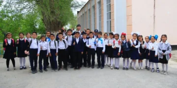 Более 3 млн учеников завершают учебный год в Казахстане