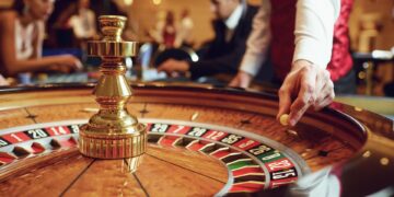 Юриста казино оштрафовали на 184 миллиона тенге за взятку