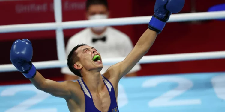 Казахстан возглавил боксерский рейтинг IBA