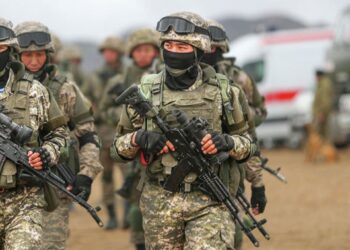 У казахстанской армии большие проблемы - эксперт