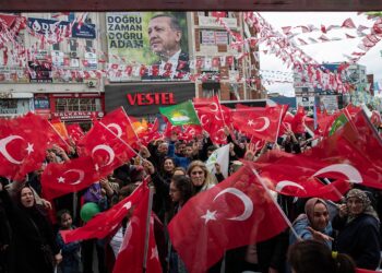 Второй этап президентских выборов проходит в Турции