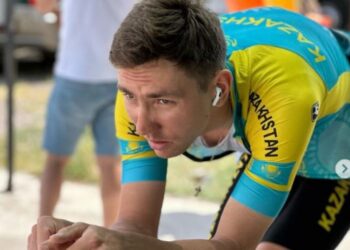 Казахстанец стал лучшим в международной велогонке в Ташкенте