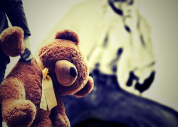 Девятилетнюю девочку насиловал сосед в Алматинской области