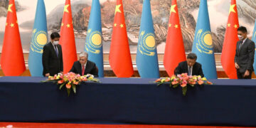 Безвиз, вода и сельское хозяйство. Какие согласшения подписали главы Казахстана и Китая