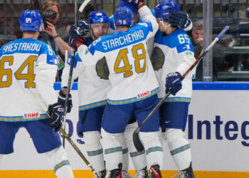 Казахстан и Канада разыграли голевое шоу на ЧМ-2023 по хоккею (видео)