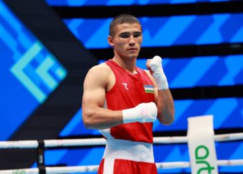 «Мен қазақпын»: казахстанец стал чемпионом мира по боксу под флагом Узбекистана