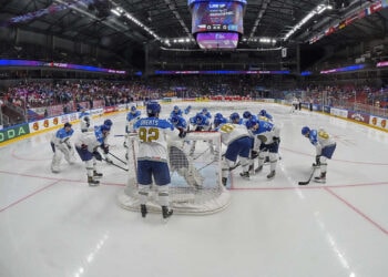 Разгромом Сборной Казахстана завершился матч по хоккею на ЧМ-2023
