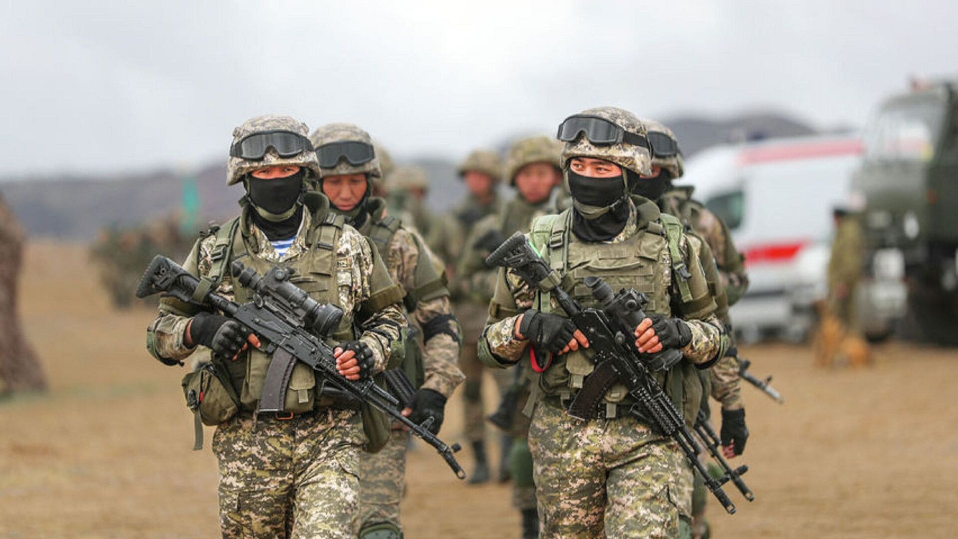 11 военнослужащих уволены из МО за азартные игры