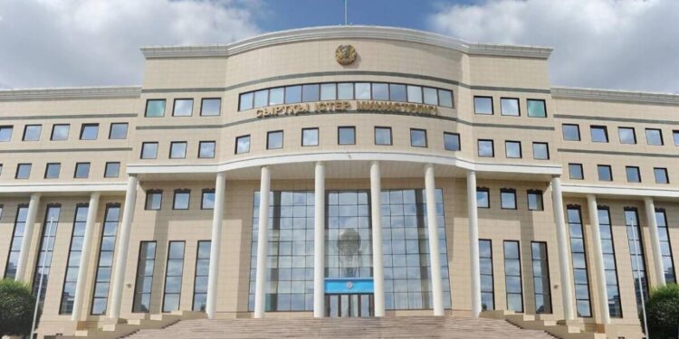 МИД Казахстана высказался по поводу ситуации в Нагорном Карабахе