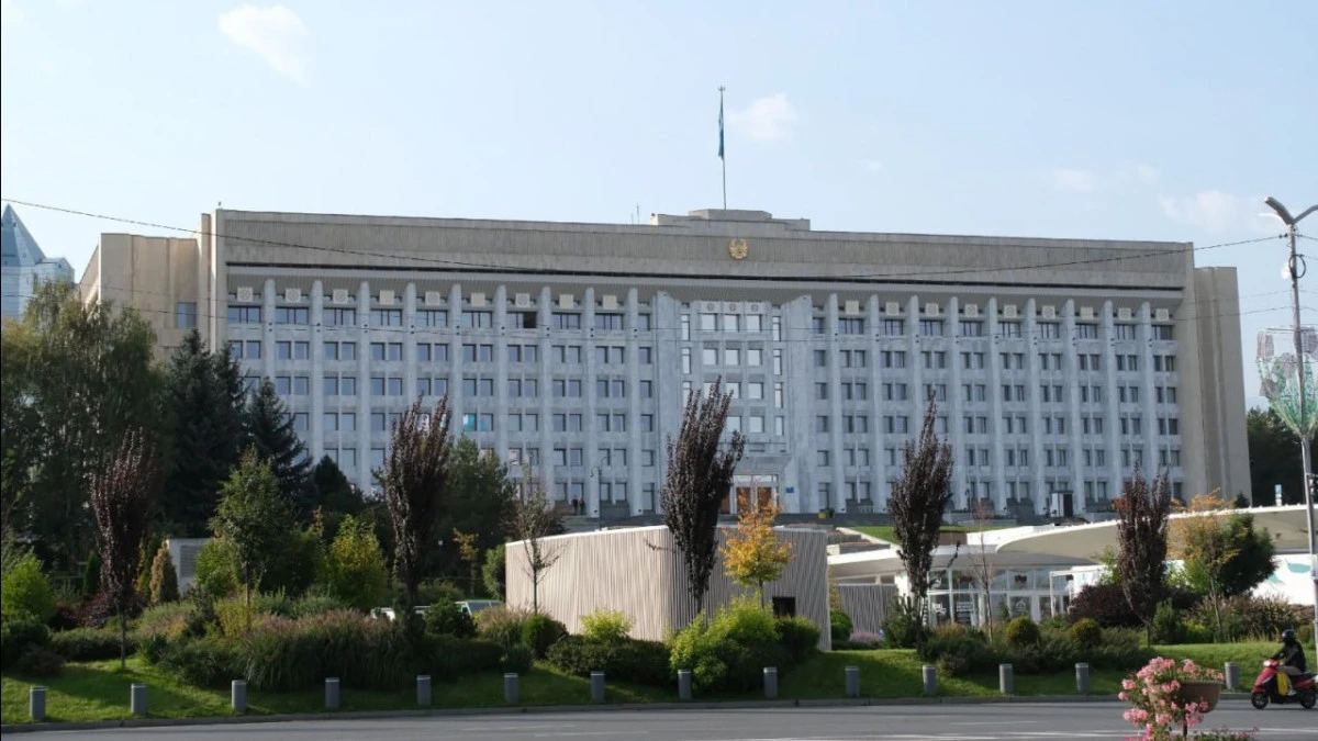 Здание акимата Алматы полностью восстановили после январских событий