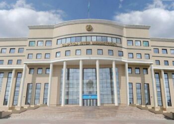 "Секретный" список персон нон грата ведут в Правительстве Казахстане