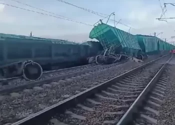 Поезд сошёл с рельсов в Акмолинской области